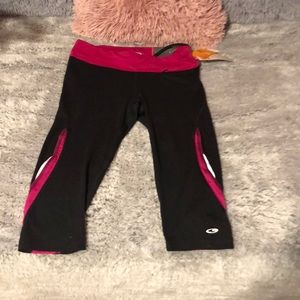 Capri workout leggings